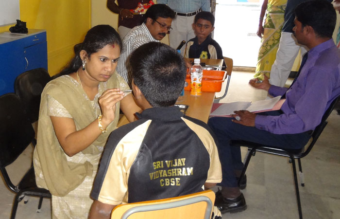 arivarasu dental clinic